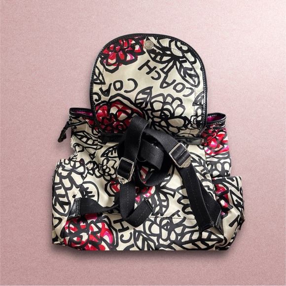 Coach Poppy Daisy Graffiti Floral Backpack - Picture 7 of 8